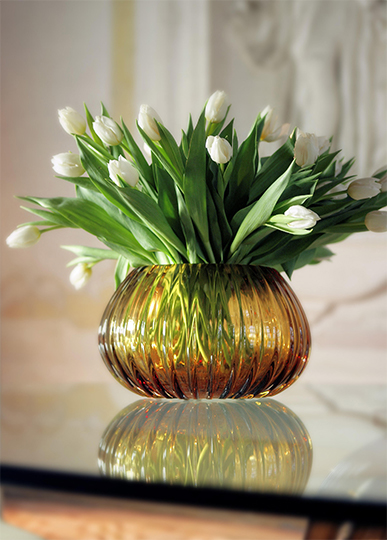 ZUCA VASE by REFLEX